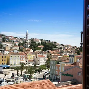  Appartamento Buga In Center Of